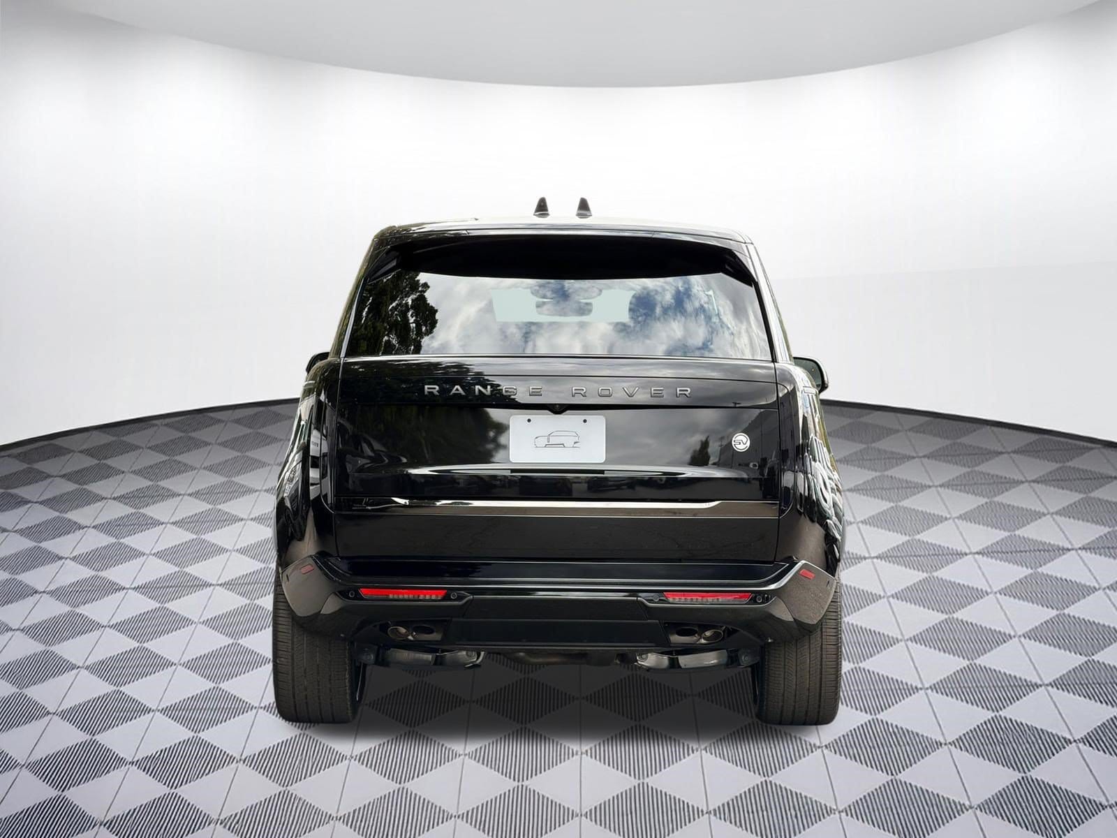 2026 Land Rover Range Rover SV - Photo 10