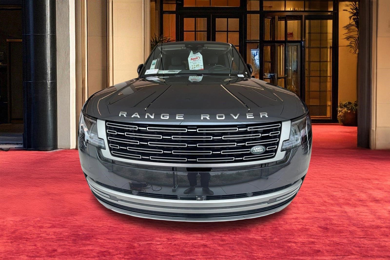 2025 Land Rover Range Rover SE - Photo 6