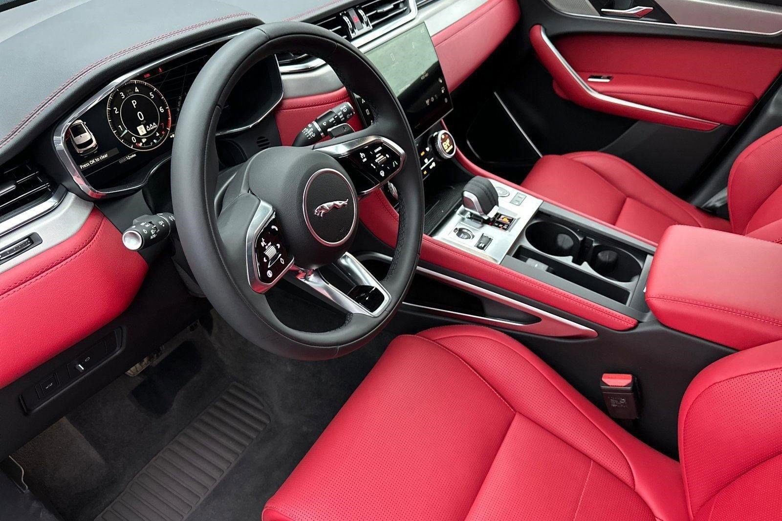 F-PACE R-Dynamic S R-Dynamic S P400 AWD