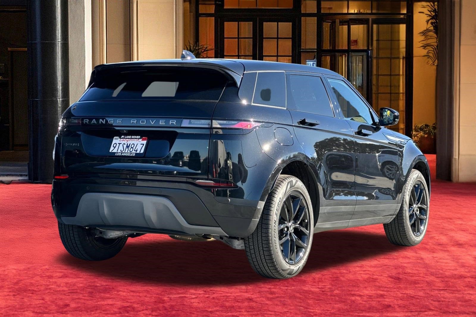 2026 Land Rover Range Rover Evoque Core S photo 3