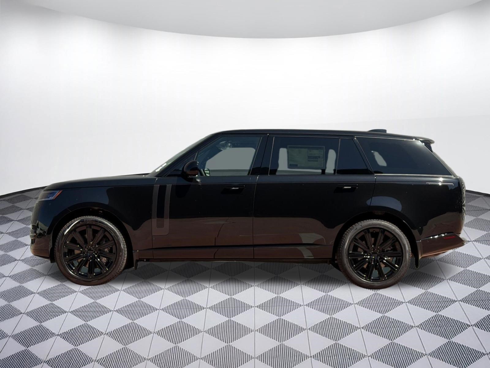 2026 Land Rover Range Rover SE LWB 7-Seats / V8 SUV