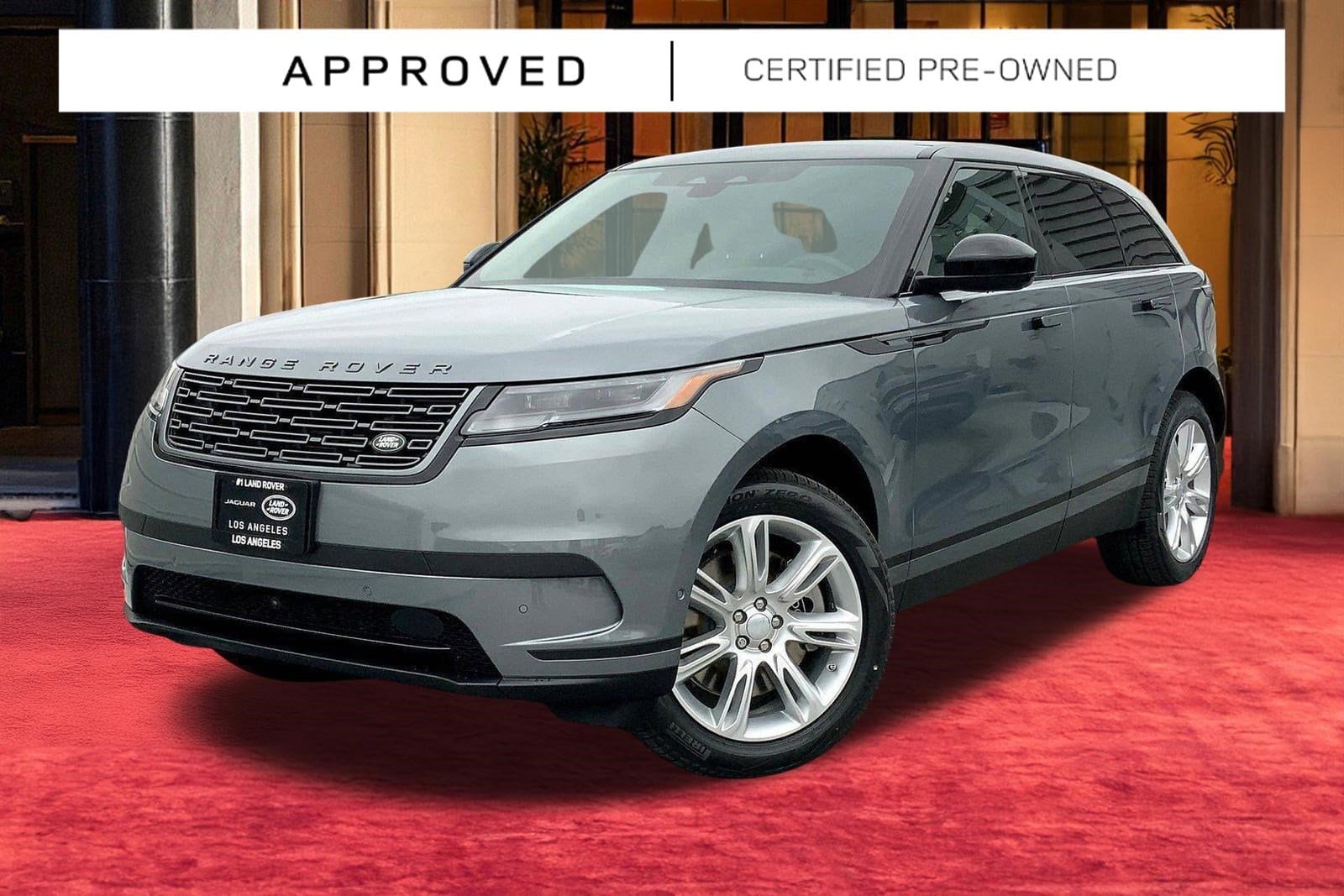 2026 Land Rover Range Rover Velar P250 S's photo