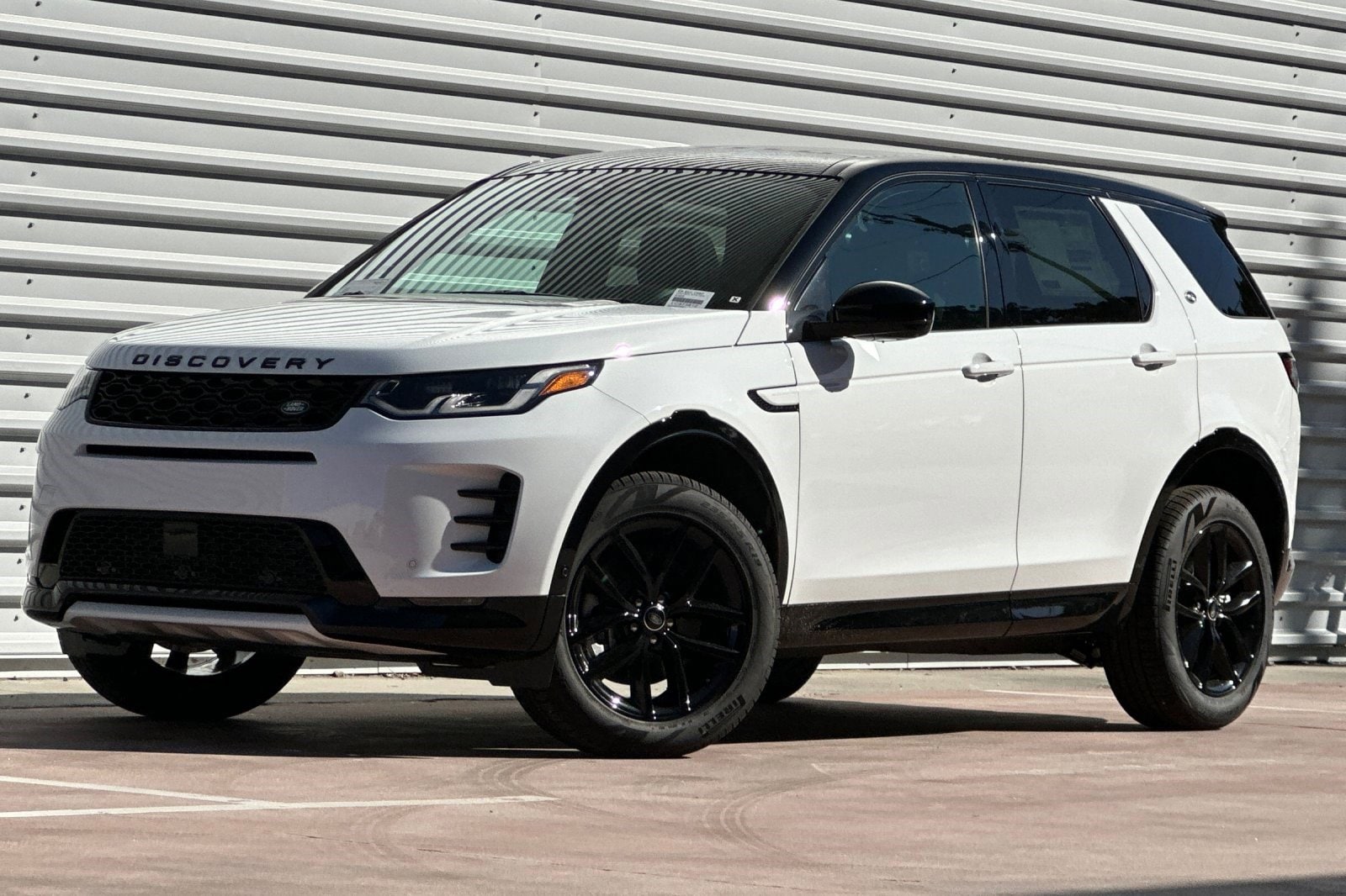 2026 Land Rover Discovery Sport Landmark