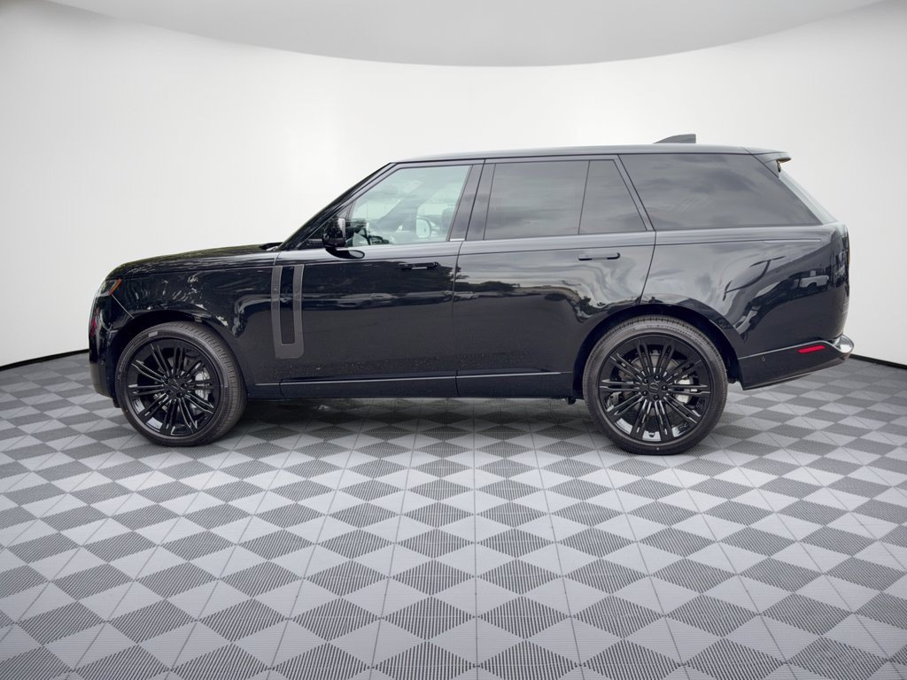 2026 Land Rover Range Rover SE SUV