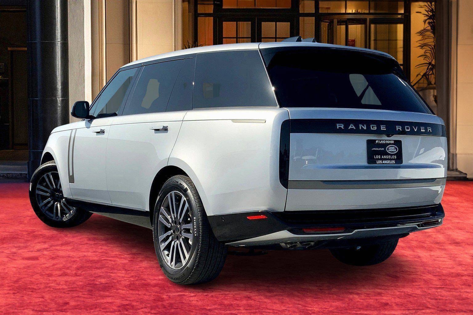 2025 Land Rover Range Rover SE - Photo 2
