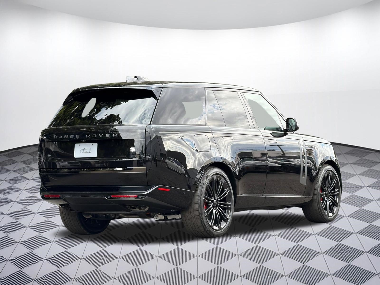 2026 Land Rover Range Rover SV - Photo 9
