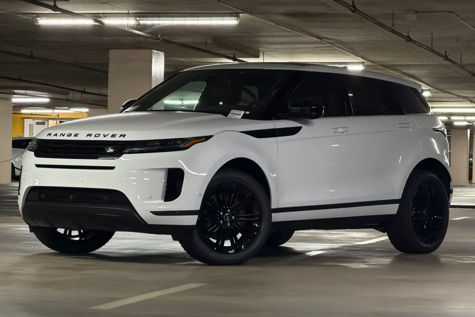 2026 Land Rover Range Rover Evoque