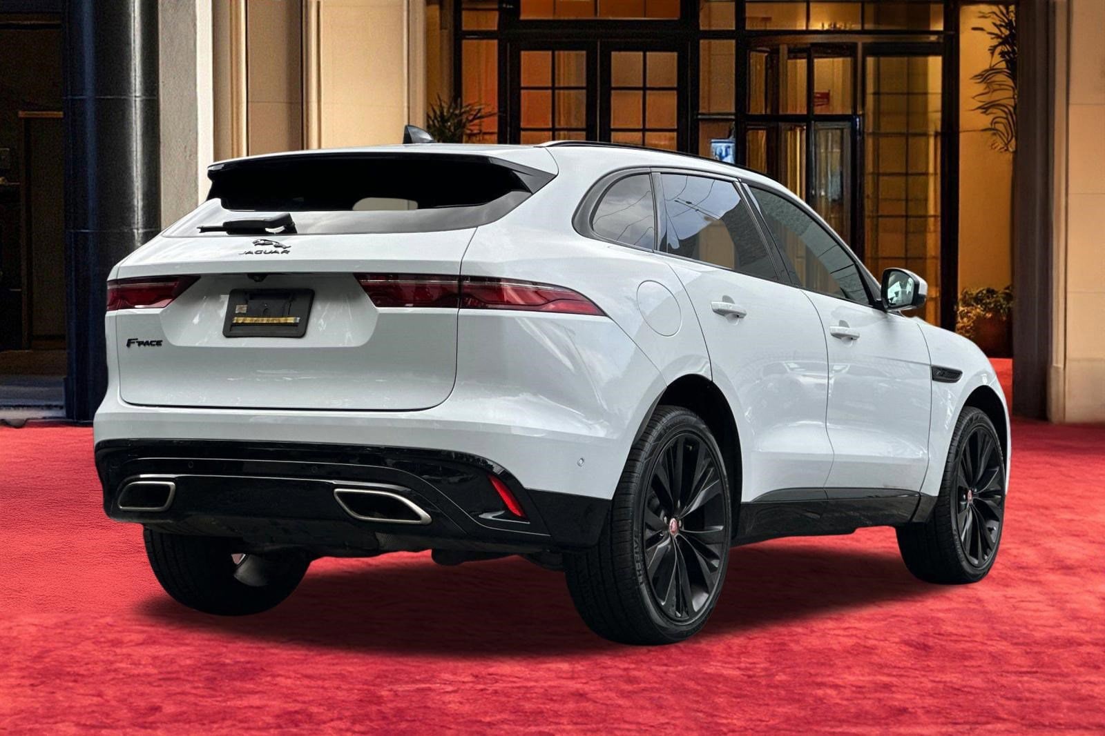 2021 Jaguar F-PACE S photo 3