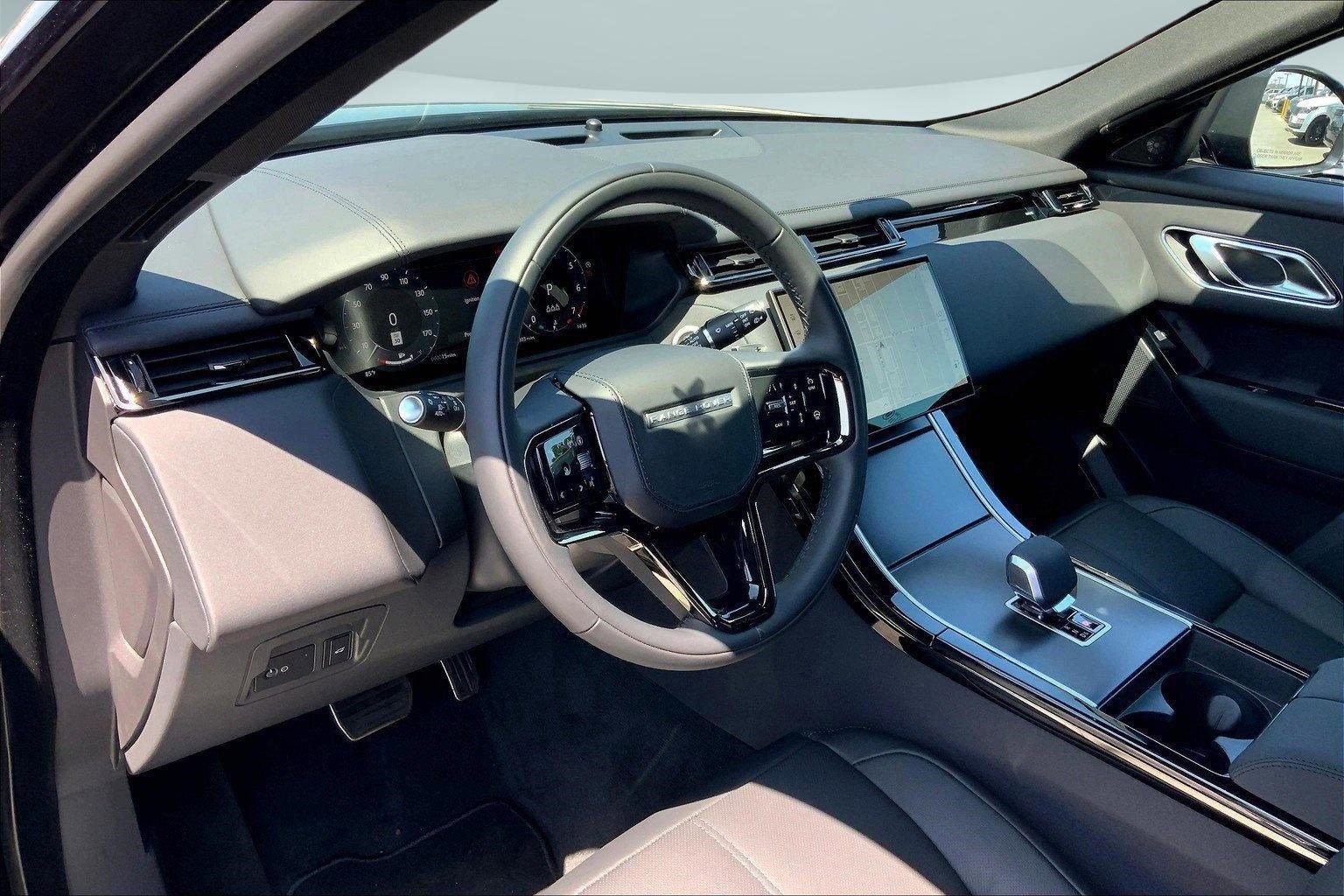 Range Rover Velar Dynamic SE P250 Dynamic SE *Ltd Avail*