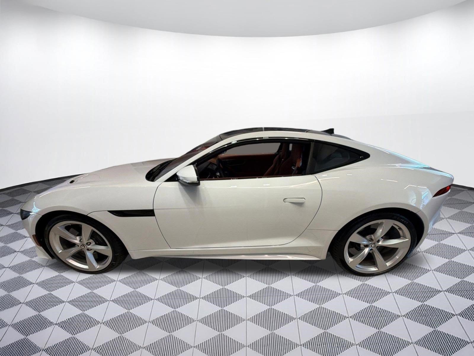 F-TYPE R-Dynamic Coupe