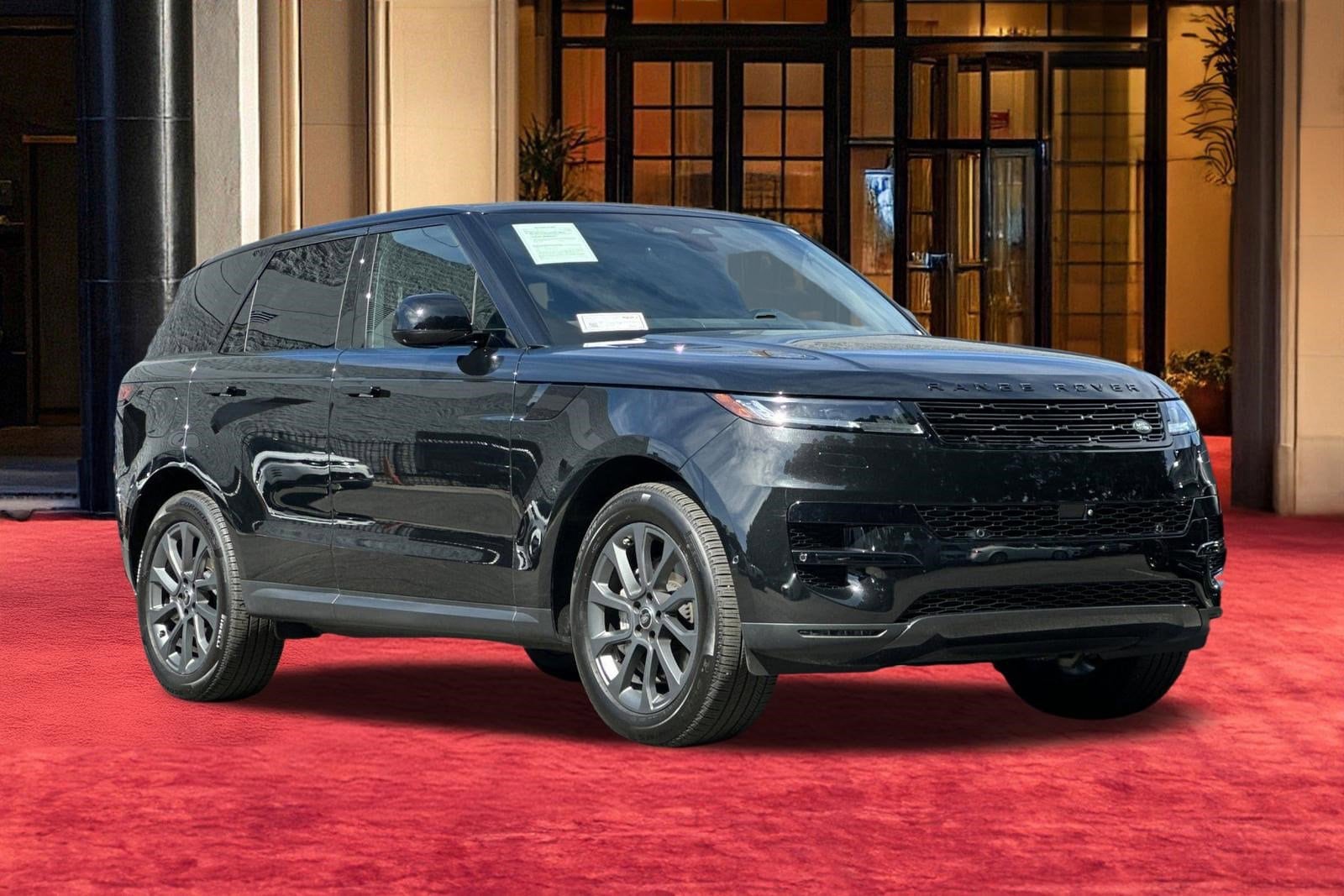 2025 Land Rover Range Rover Sport SE photo 6