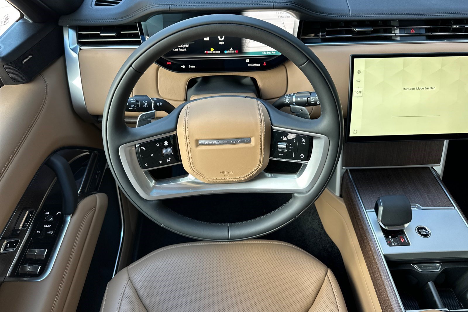 2026 Land Rover Range Rover SE - Photo 25