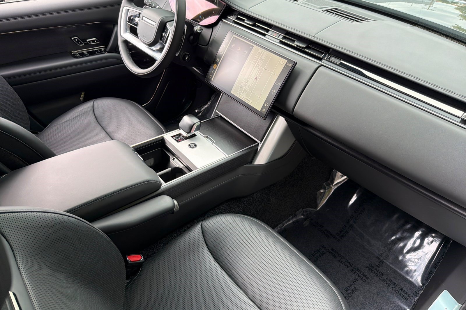 2026 Land Rover Range Rover SV - Photo 29