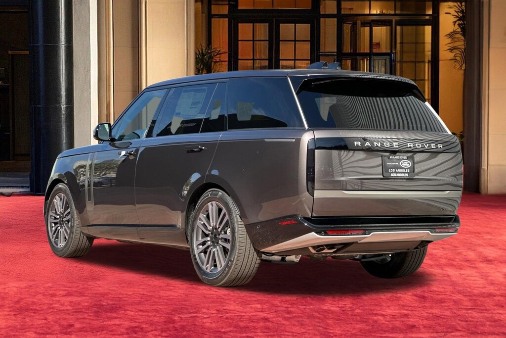 New 2026 Land Rover Range Rover P530 SE 7 Seat SUV