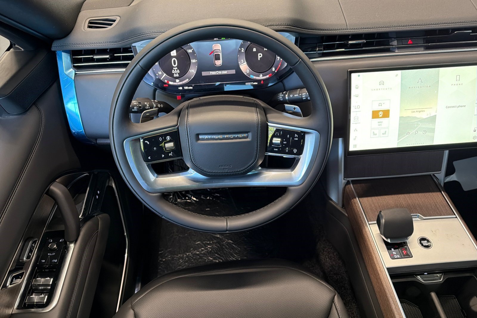 2026 Land Rover Range Rover SE - Photo 25