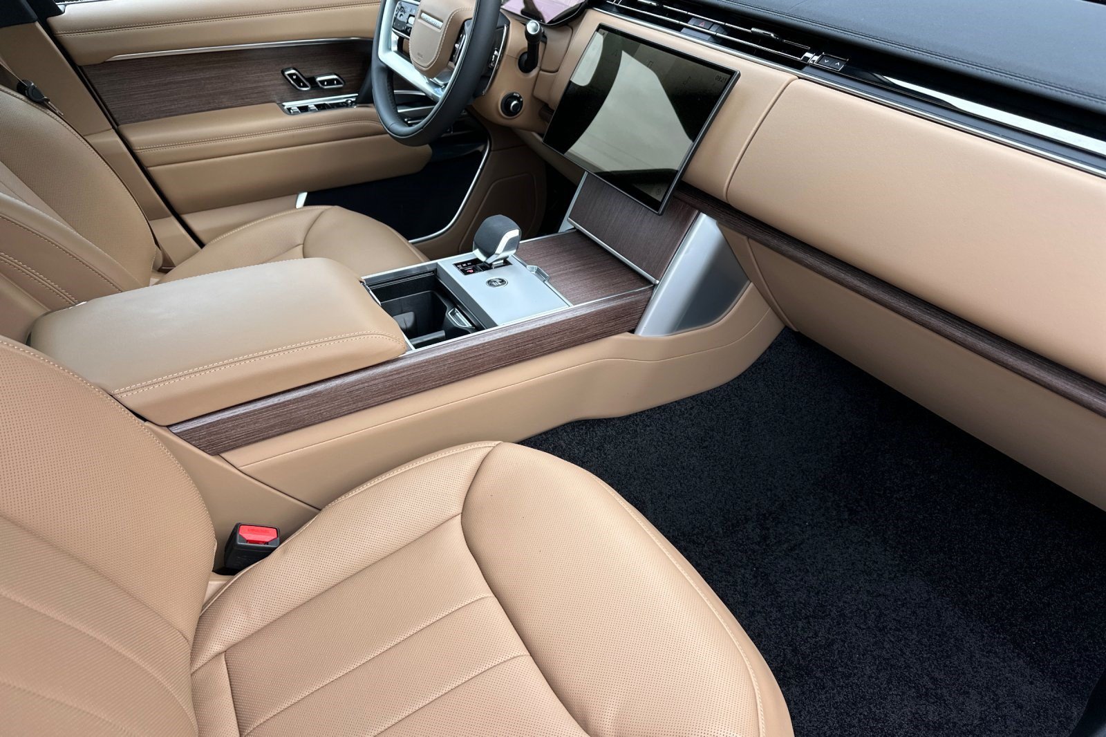 2026 Land Rover Range Rover SE - Photo 28