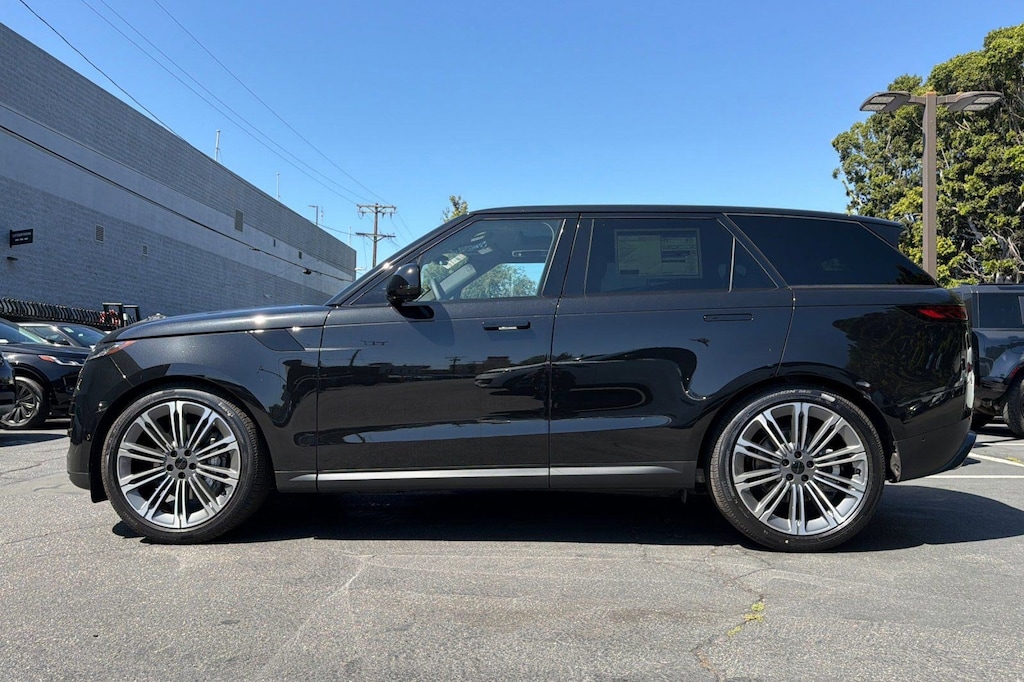 New 2026 Land Rover Range Rover Sport SE P360 SE