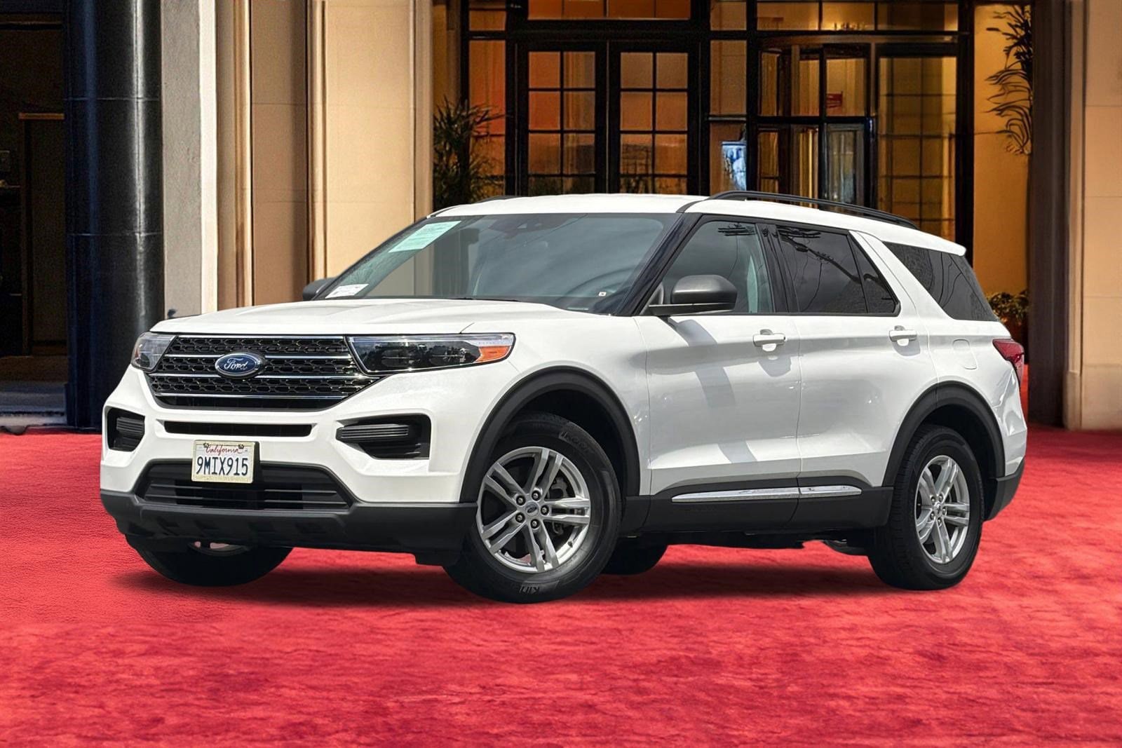2024 Ford Explorer XLT RWD's photo