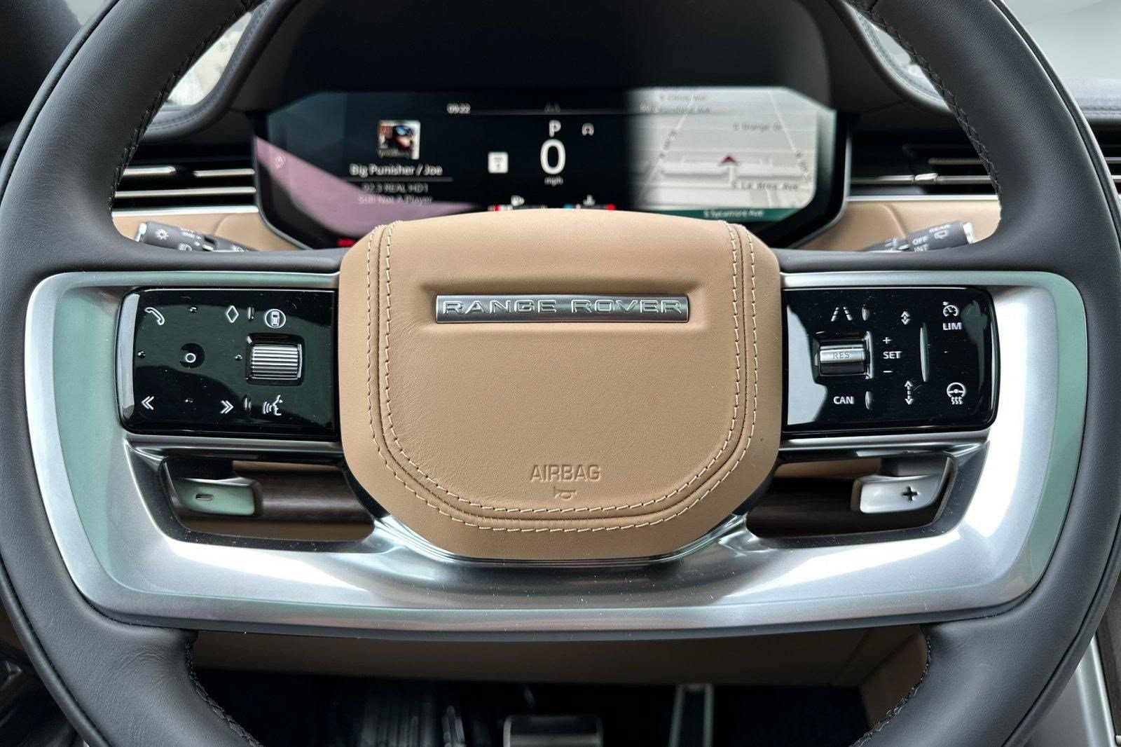 2026 Land Rover Range Rover SE - Photo 11