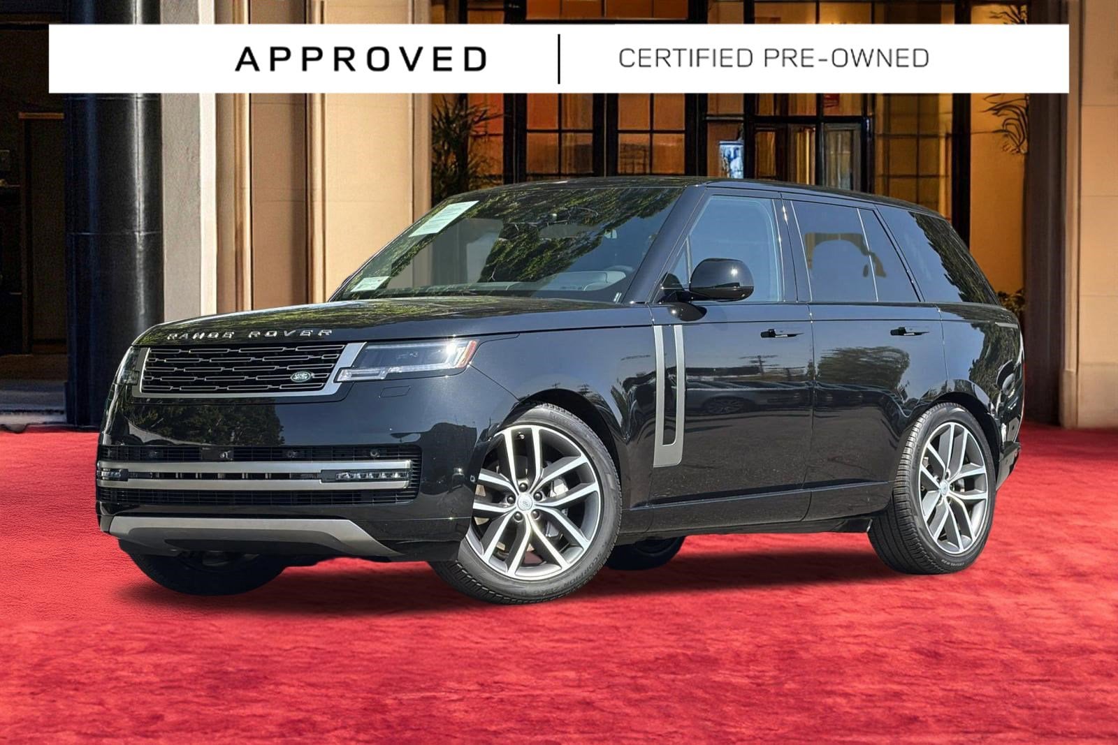 2024 Land Rover Range Rover 3.0 SE SWB's photo