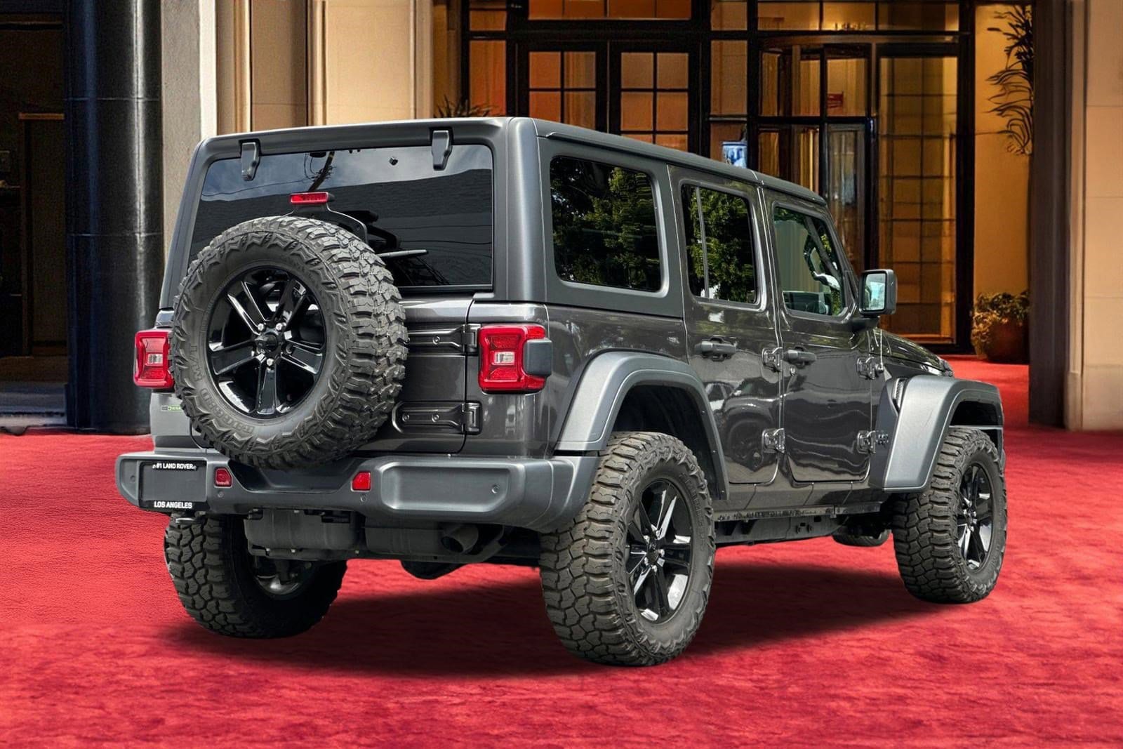 2020 Jeep Wrangler Unlimited Sport Altitude photo 3
