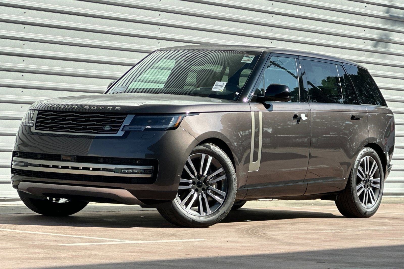 2026 Land Rover Range Rover 4.4 SE LWB 7's photo
