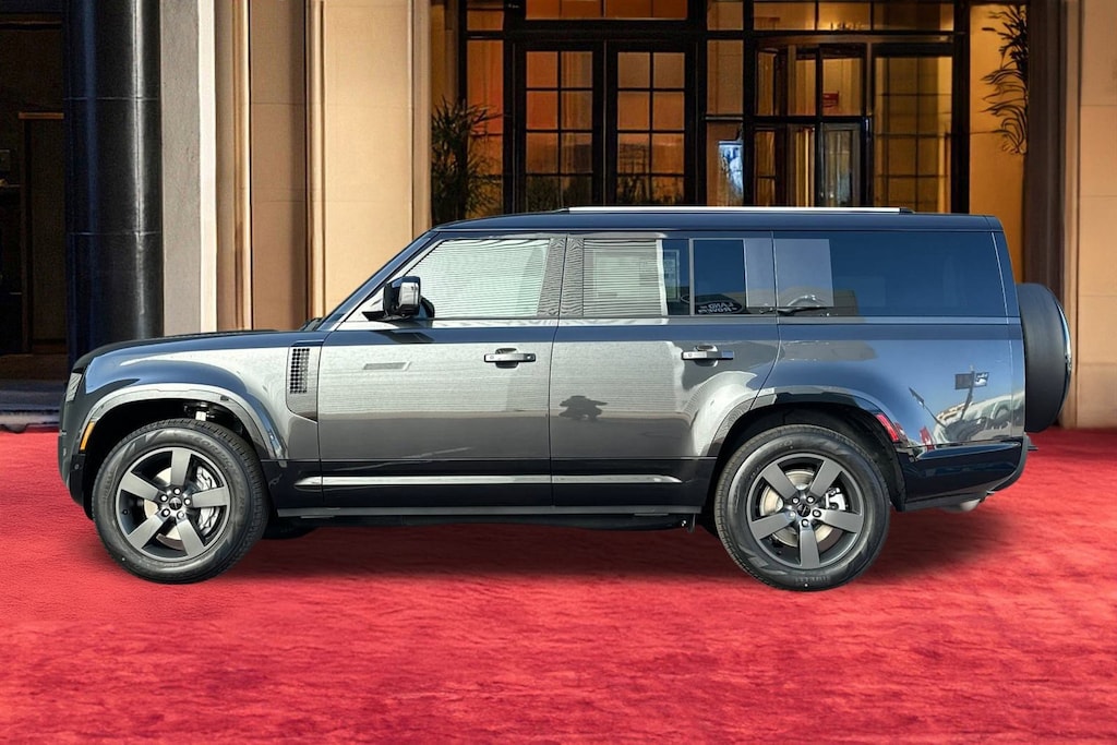 New 2026 Land Rover Defender 130 X-Dynamic SE SUV