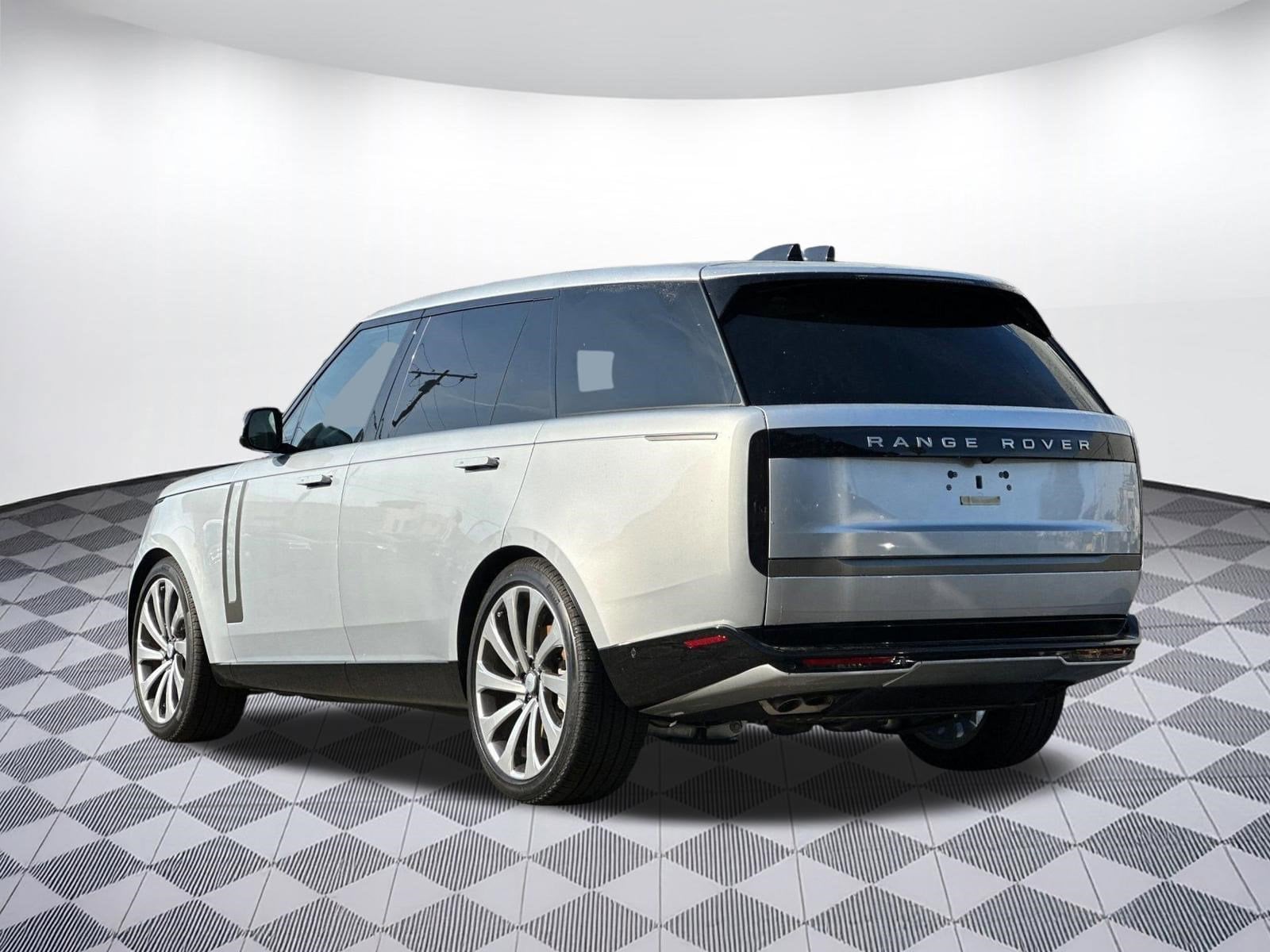2025 Land Rover Range Rover SE - Photo 21