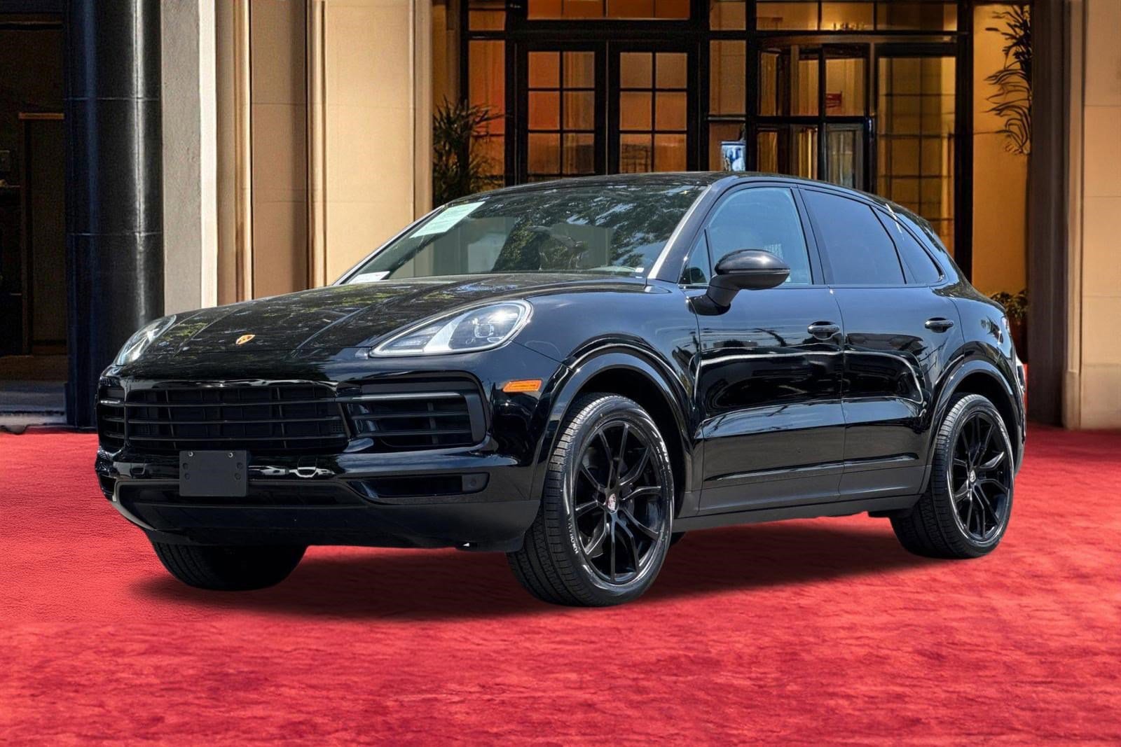 2022 Porsche Cayenne Base