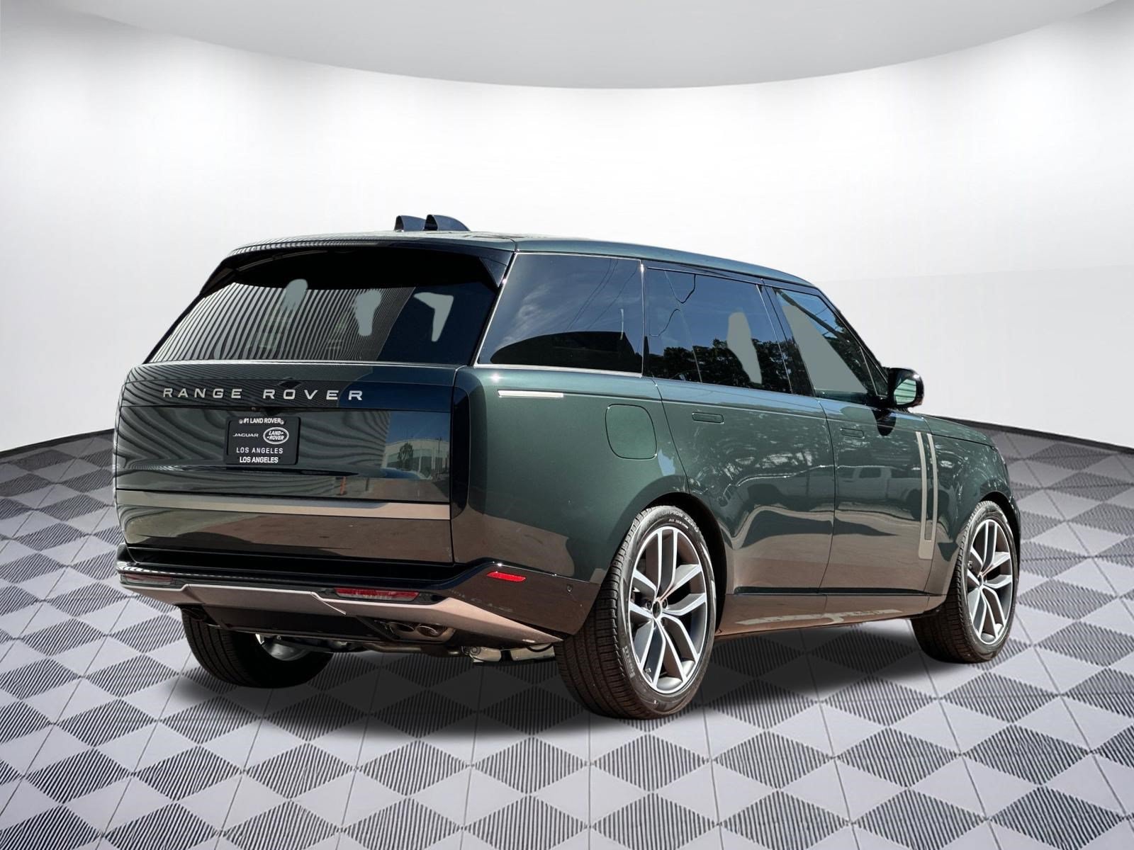 2026 Land Rover Range Rover SE - Photo 8