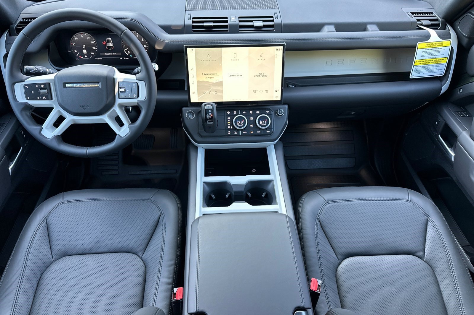 2026 Land Rover Defender X-Dynamic SE - Photo 14
