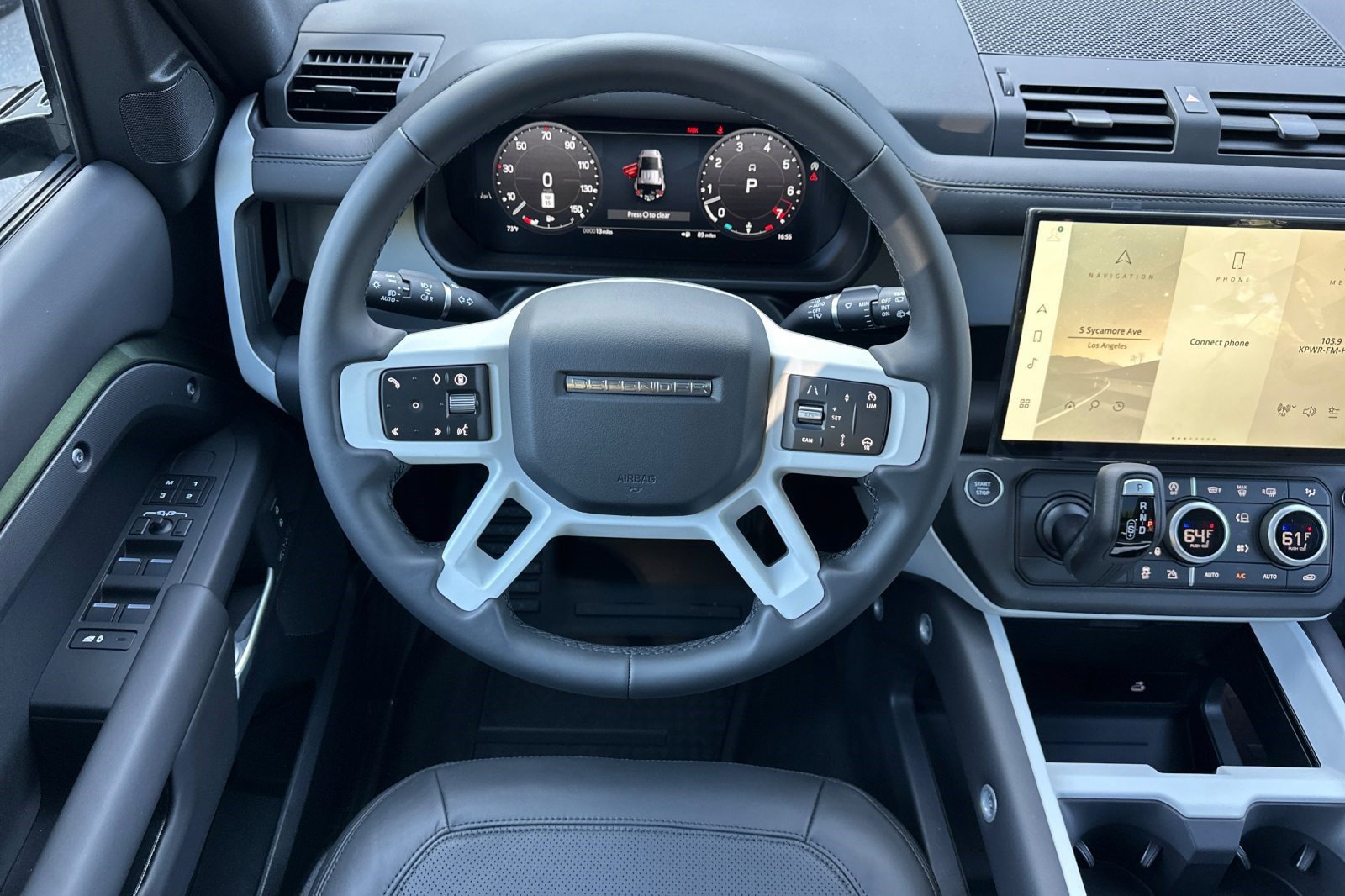 2026 Land Rover Defender X-Dynamic SE - Photo 28