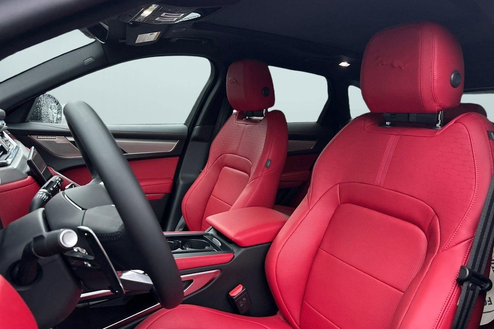 F-PACE R-Dynamic S R-Dynamic S P400 AWD