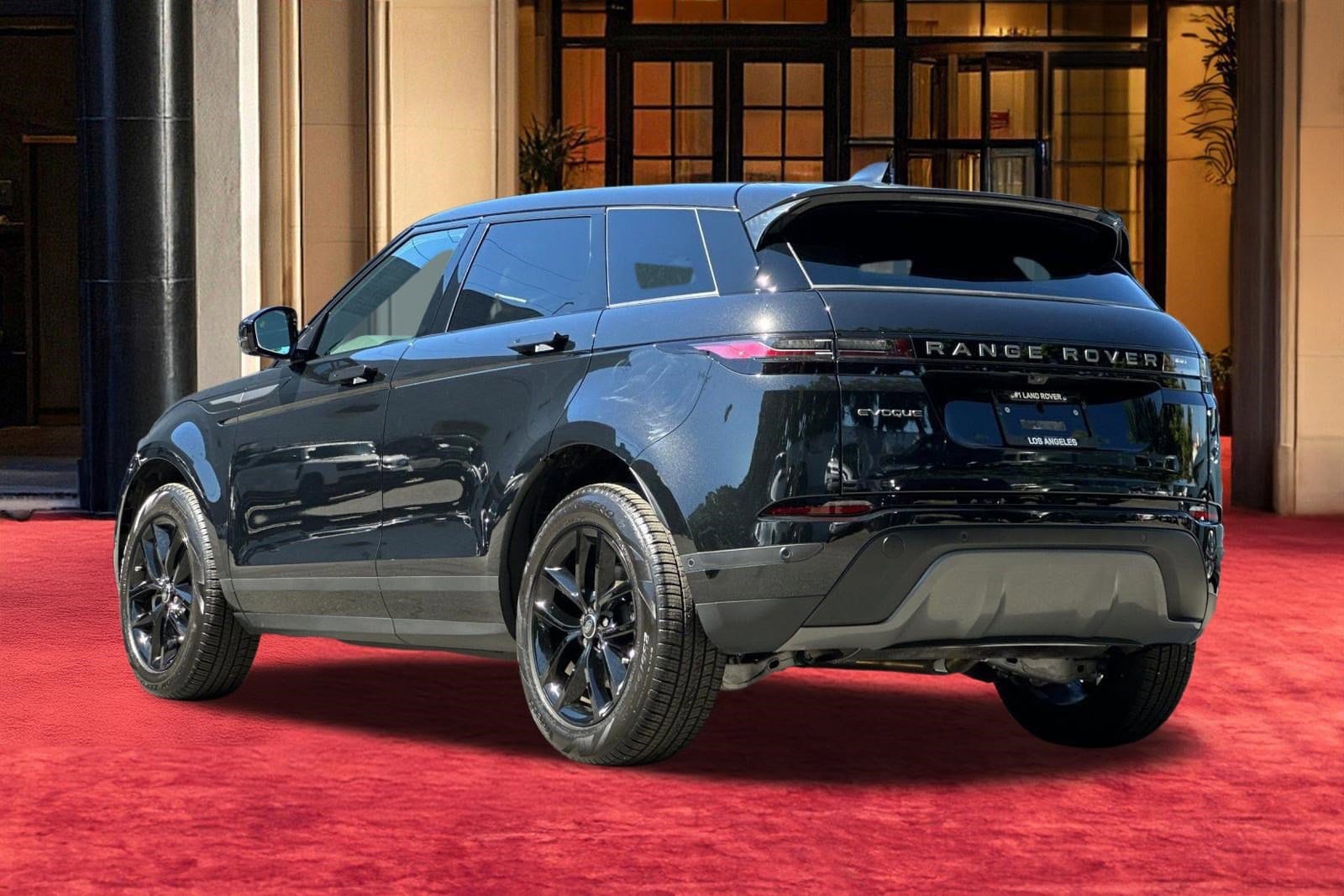 2026 Land Rover Range Rover Evoque Core S photo 2