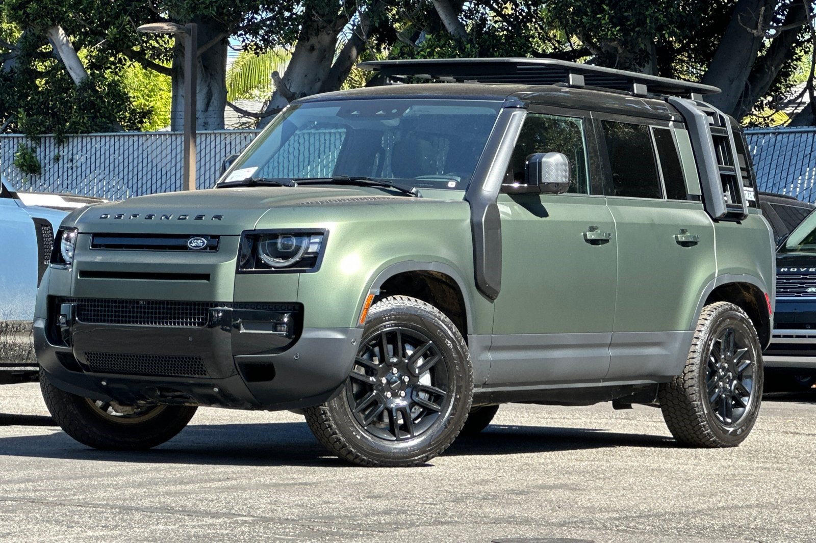  Land Rover Defender 110