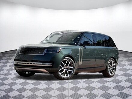 2026 Land Rover Range Rover SE LWB 7-Seats / V8 SUV