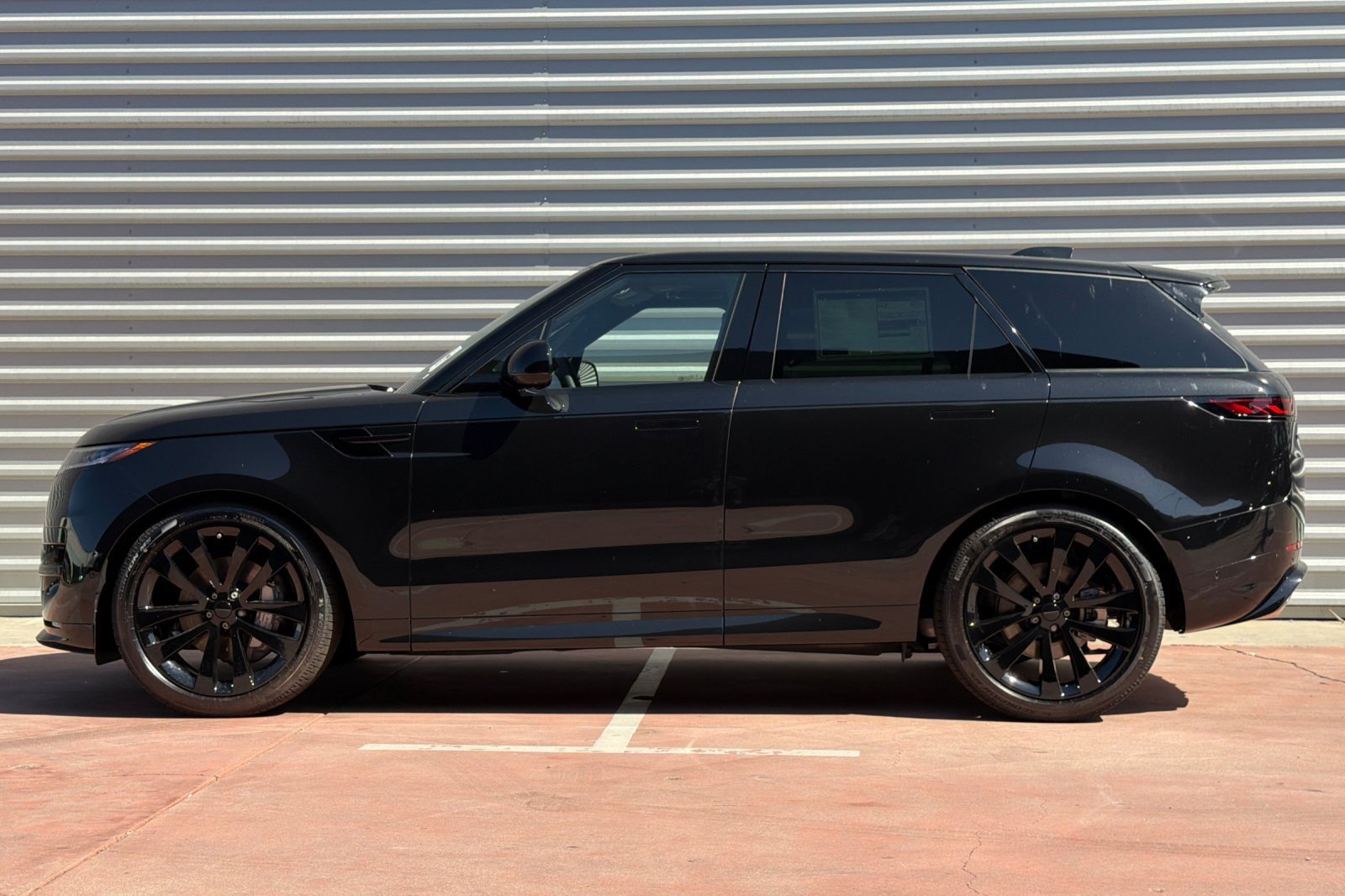 2026 Land Rover Range Rover Sport Dynamic SE SUV