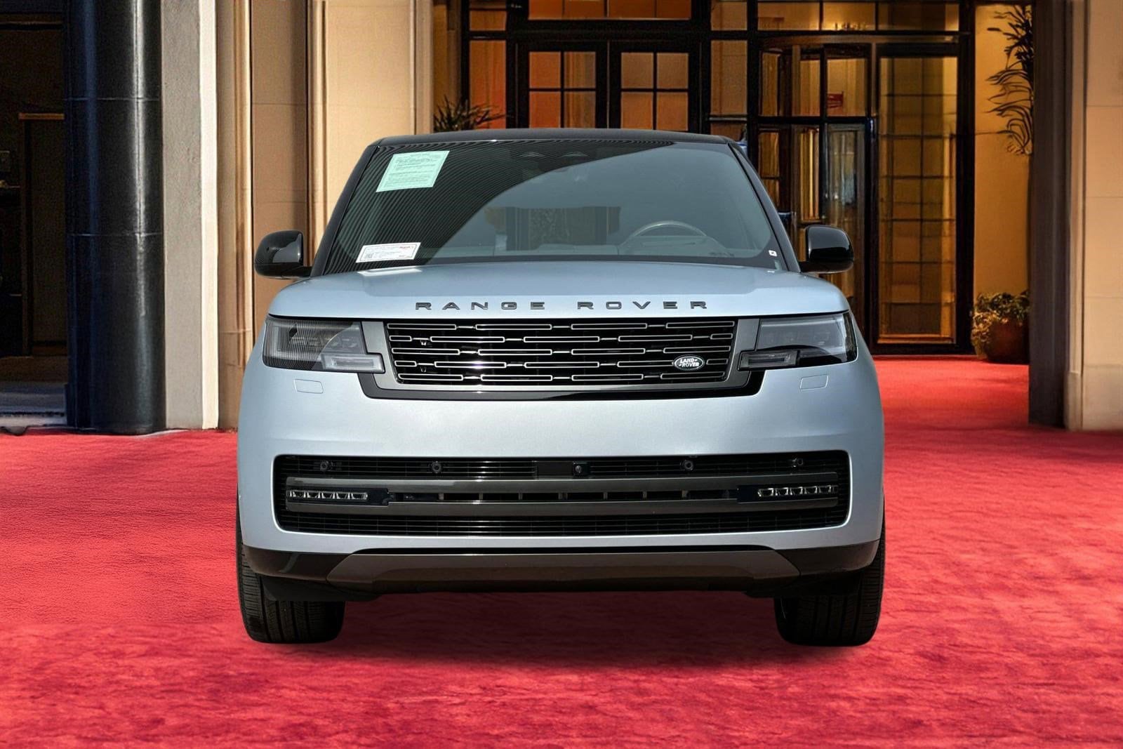 2025 Land Rover Range Rover Autobiography photo 4