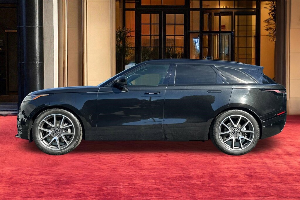 New 2026 Land Rover Range Rover Velar P250 Dynamic SE SUV