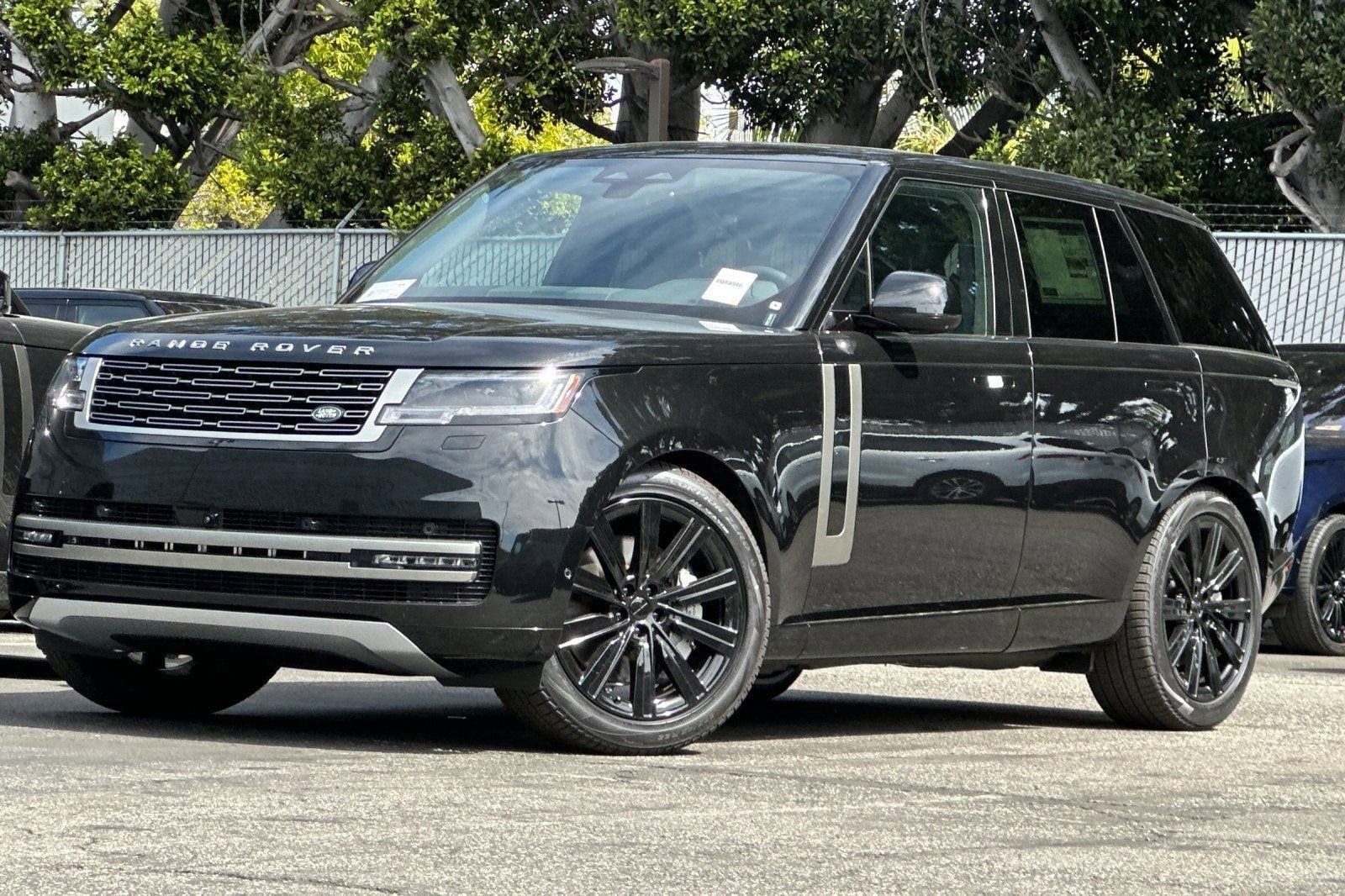 2026 Land Rover Range Rover 4.4 SE SWB's photo
