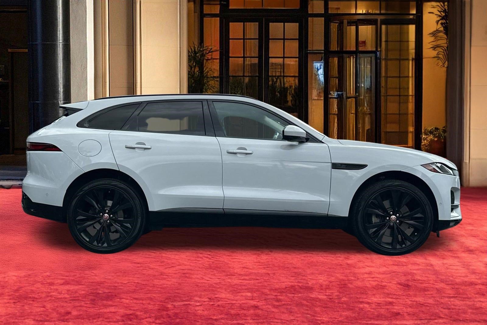 2021 Jaguar F-PACE S photo 6