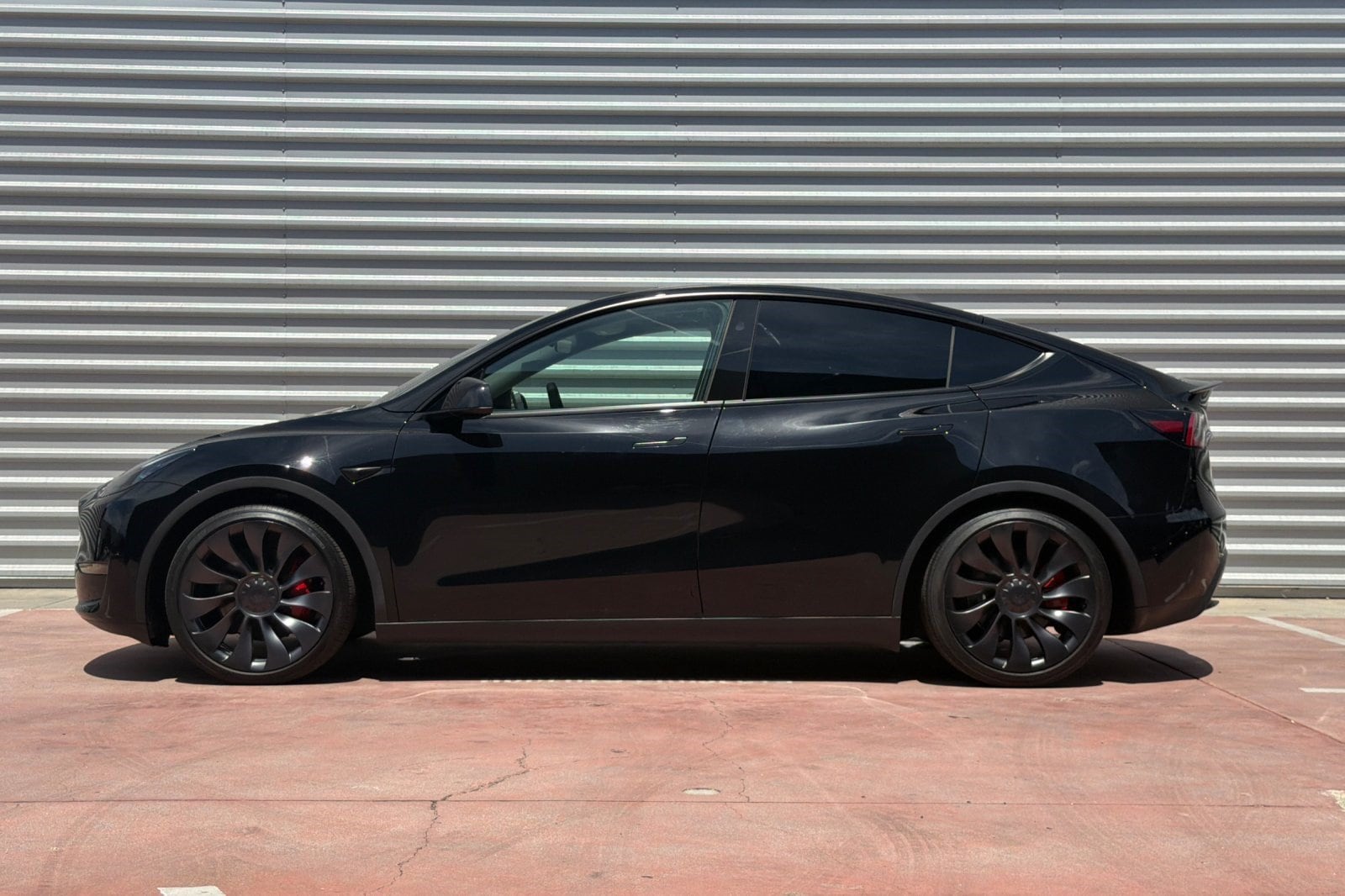 Used 2025 Tesla Model Y Performance with VIN 7SAYGDEF1SF221617 for sale in Santa Monica, CA