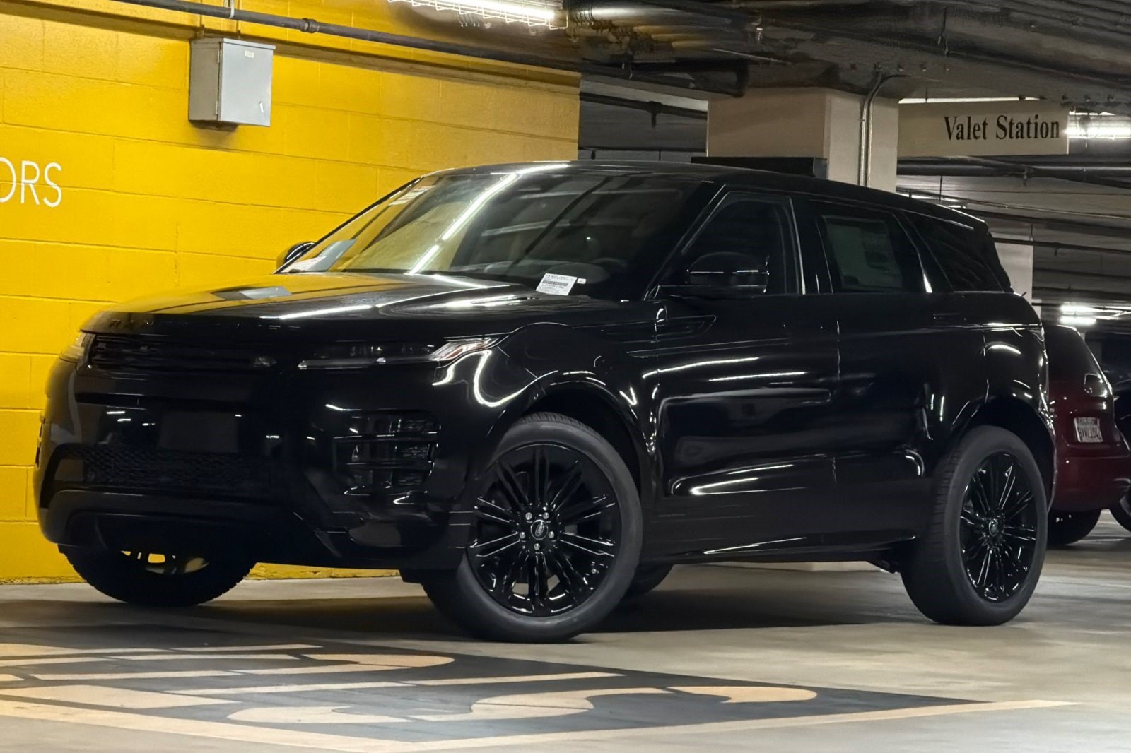 2026 Land Rover Range Rover Evoque Hoxton Edition