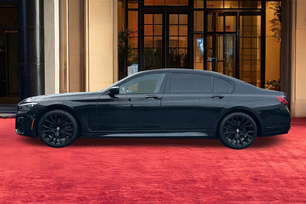 Used 2022 BMW 7 Series 740i Sedan