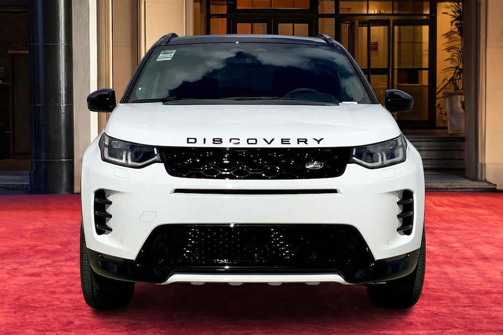 New 2025 Land Rover Discovery Sport Dynamic SE SUV