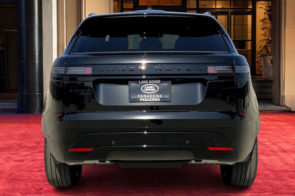 New 2026 Land Rover Range Rover Velar P400 Dynamic SE SUV