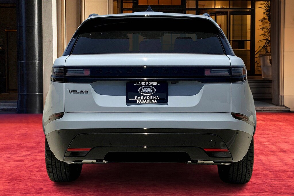 New 2026 Land Rover Range Rover Velar P250 Dynamic SE SUV