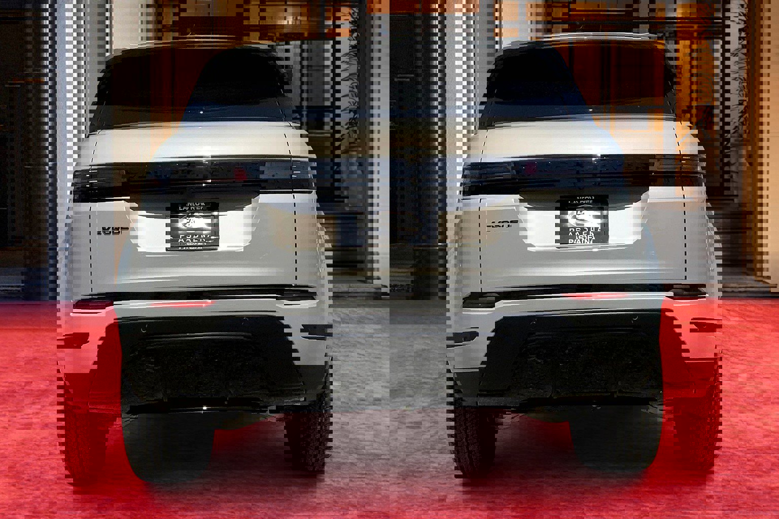 2026 Land Rover Range Rover Evoque S photo 4