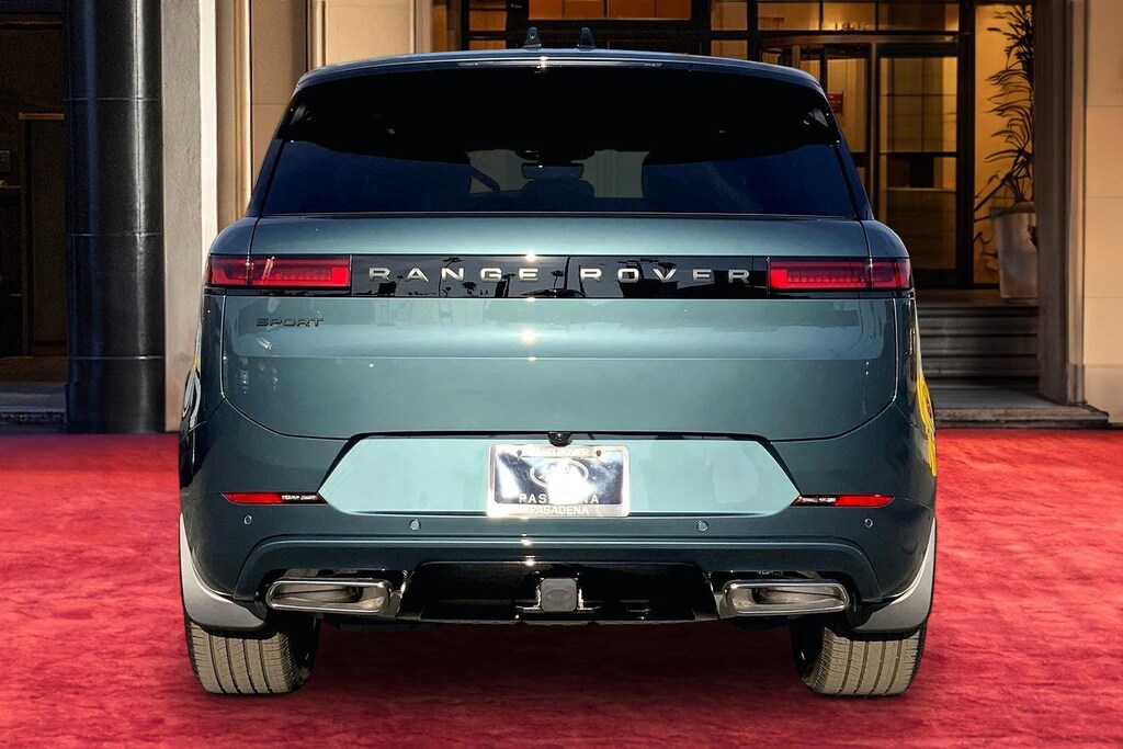 New 2026 Land Rover Range Rover Sport P400 Dynamic SE SUV