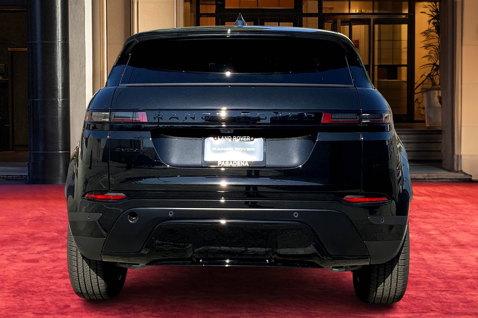 2026 Land Rover Range Rover Evoque S photo 4